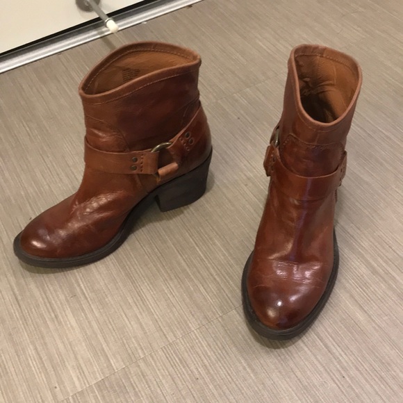Lucky Brand Shoes - Lucky Brand cognac leather Bambi booties 7